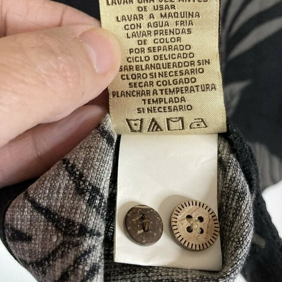 Jamaica Jaxx Authentic Island Style 100% Silk Button Down Black Gray Shirt - Picture 10 of 10